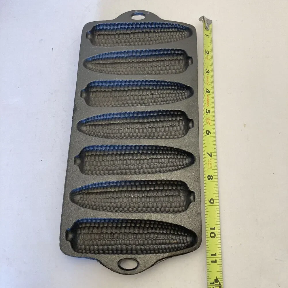 Vintage Cast Iron Corn Bread Pan 7 Ear Slot Mold Cornbread Old Mountain